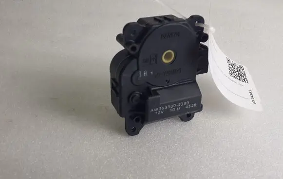 Chevrolet Camaro Air flap motor/actuator AW063800 10U4520
