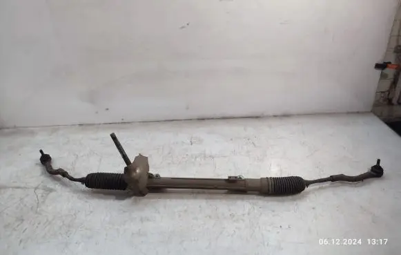 Nissan Qashqai+2 Steering rack