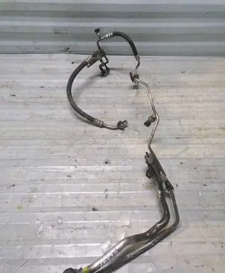 Air conditioning (A/C) pipe/hose