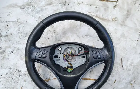 BMW 1 E81 E87 Steering wheel 676989401