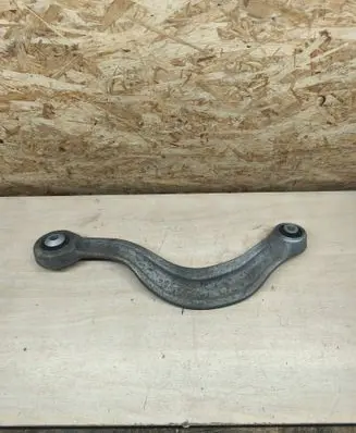 Porsche Cayenne (9Y0 9Y3) Rear control arm 4M0505372