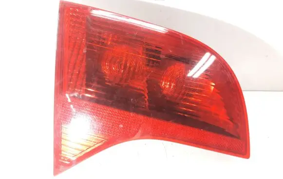 Audi A4 S4 B7 8E 8H Tailgate rear/tail lights 8E9945093
