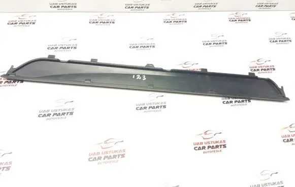 BMW 1 E81 E87 Front sill trim cover 7117634