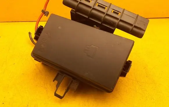 Volkswagen PASSAT B8 Fuse box set 5Q0907361B