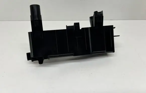 BMW 8 G15 Other engine bay part 7935553