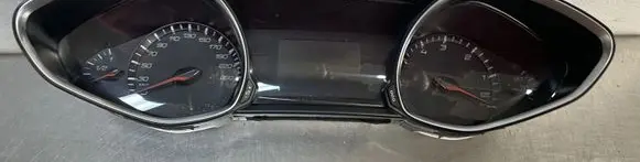 Peugeot 308 Speedometer (instrument cluster)