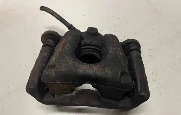 BMW 1 E81 E87 Front brake caliper