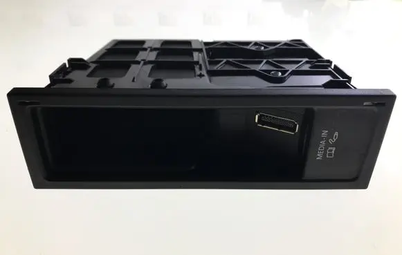 Volkswagen Golf VI Head unit multimedia control 5N0035341C 1000003004