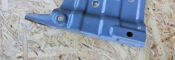 Dacia Sandero III Fender mounting bracket 631421960R
