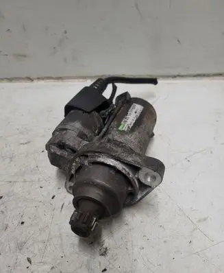 Volkswagen Golf Plus Starter motor 02M911023M