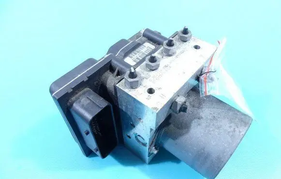 BMW X3 E83 ABS Pump 0265950318 IMPRK1340254