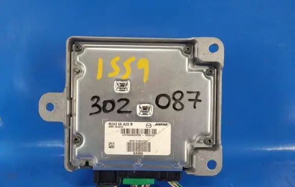 Mazda MX-5 ND Sound amplifier N24366A20B