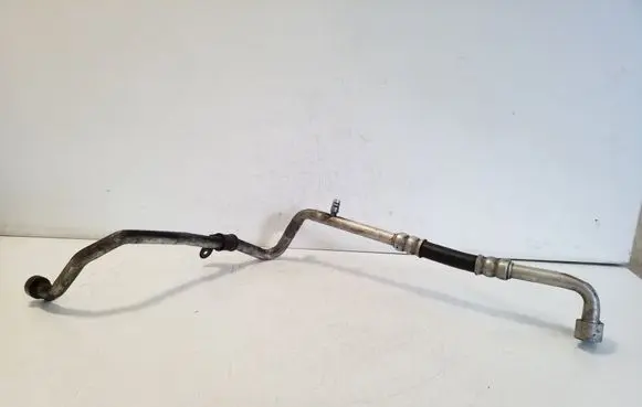 Air conditioning (A/C) pipe/hose