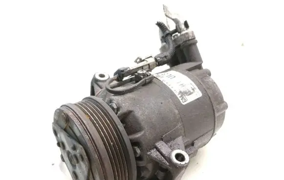 Opel Zafira B Air conditioning (A/C) compressor (pump) 13286085 401351739