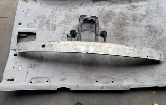 Mercedes-Benz GL X164 Front bumper cross member A1646200934 0010014576 X164T