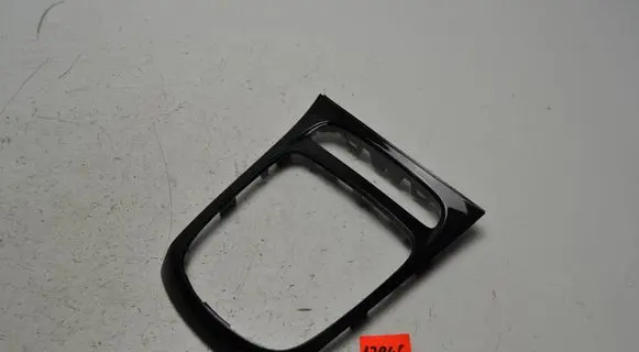 Opel Astra K Gear shifter surround trim plastic 13448079
