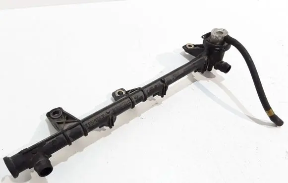 Renault Megane I Fuel Injector clamp holder 7700864726