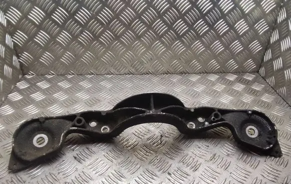 BMW 3 E46 Rear differential/diff mount bracket 1094421A