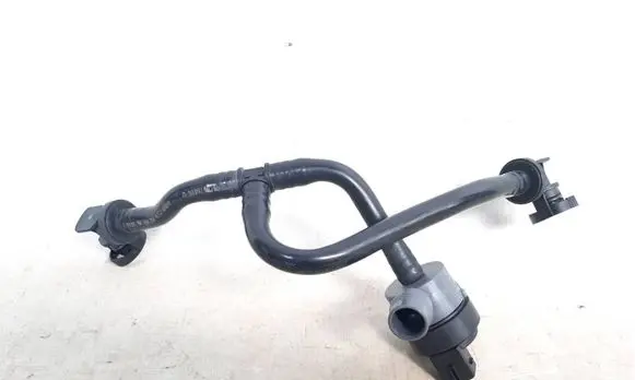 BMW M4 F82 F83 Breather/breather pipe/hose 7636149