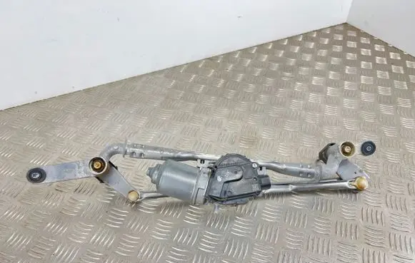 Jeep Cherokee Front wiper linkage and motor 68102175AD 70113