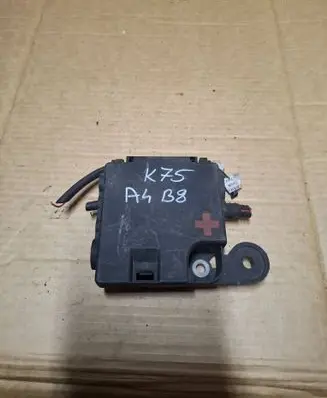 Audi A4 S4 B7 8E 8H Positive wiring loom 8K0937517A