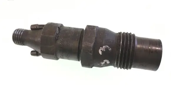 Volkswagen PASSAT B3 Fuel injector 068130202A