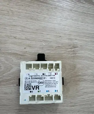 Mercedes-Benz C W205 Door control unit/module A2229000013
