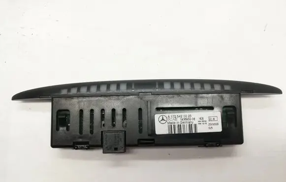 Mercedes-Benz C W204 Parking PDC sensor display screen A1725420023