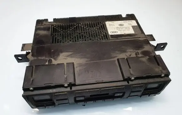 Audi A8 S8 D2 4D Climate control unit 5HB00715500 4DO820043