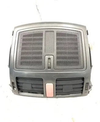 Toyota Auris 150 Dash center air vent grill