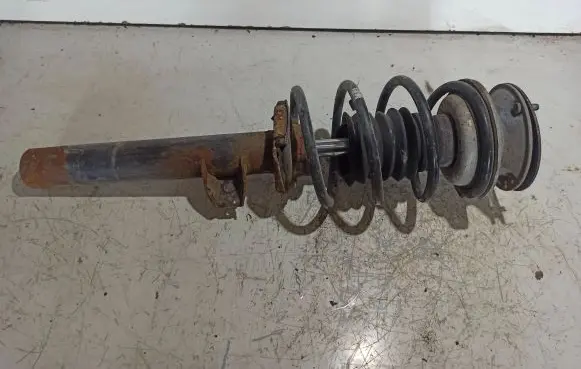 BMW 3 E90 E91 Front shock absorber with coil spring 6771177 V3600TB 105413