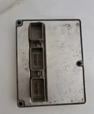 Ford C-MAX I Engine control unit/module 5M5112A650AD
