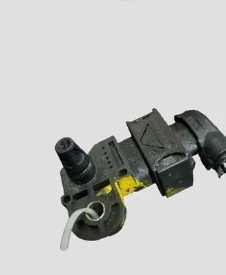Opel Zafira B Air pressure sensor 0281002845