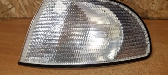 Audi A4 S4 B5 8D Front indicator light 084411514lf