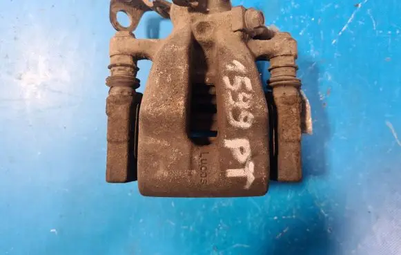 Opel Astra H Rear brake caliper