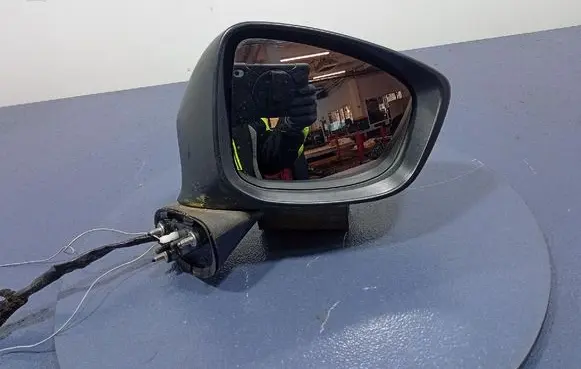 Mazda CX-5 Front door electric wing mirror 