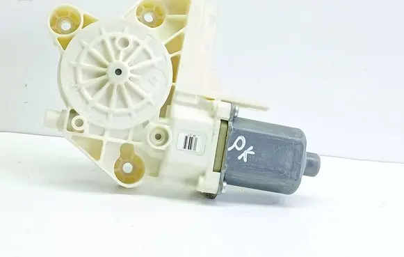 Ford Focus Front door window regulator motor 4M5T14A389 995208101