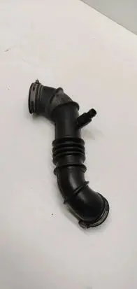 Jeep Cherokee III KJ Breather hose/pipe 53013104ab
