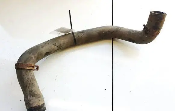 Ford Focus Engine coolant pipe/hose