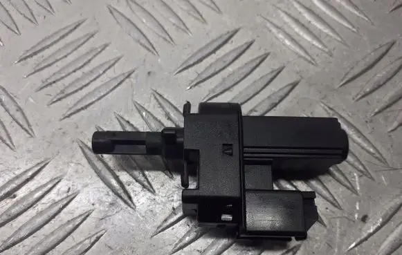 Ford Mondeo MK IV Clutch pedal sensor 4M6T-7C534-AA