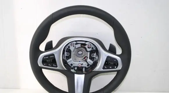 BMW X7 G07 Steering wheel 1123221
