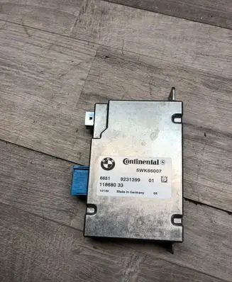 BMW 5 F10 F11 Camera control unit module 11868033 9231399 5WK66007