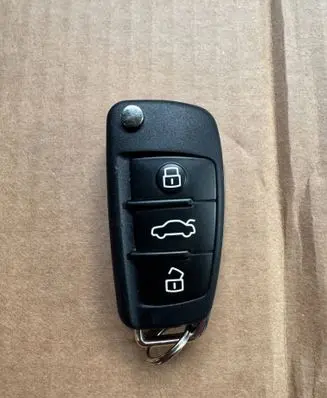 Audi A3 S3 8V Ignition key/card 8V0837220D