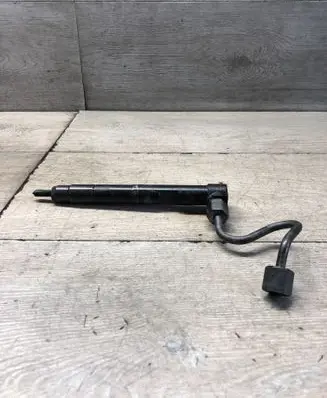 Mercedes-Benz E W212 Fuel injector A6510704987 28342997 6724X926A