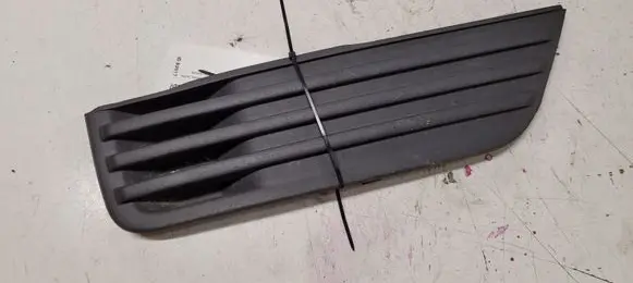 Ford Focus Front bumper lower grill 4M5119952BE