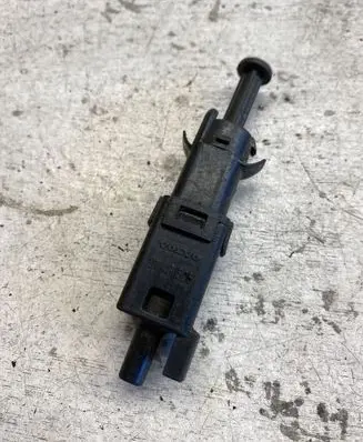 Volvo S40, V40 Brake pedal sensor switch 9146505