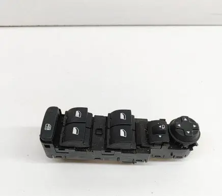 Citroen C5 Aircross Electric window control switch 98319761ZD