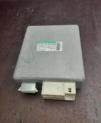 Toyota Avensis T270 Power steering control unit/module 8965005100 1129002523 6900001686
