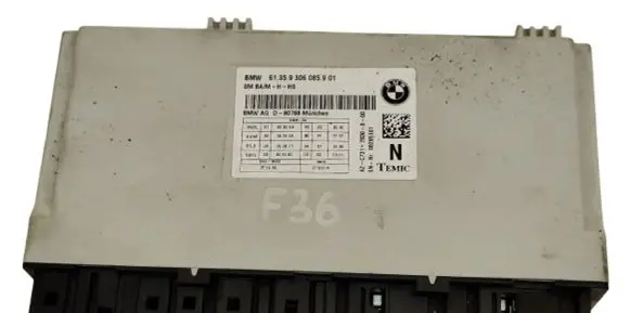 BMW 4 F36 Gran coupe Seat control module 9306085