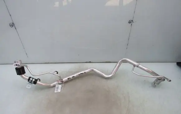 Nissan X-Trail T33 Air conditioning (A/C) pipe/hose
